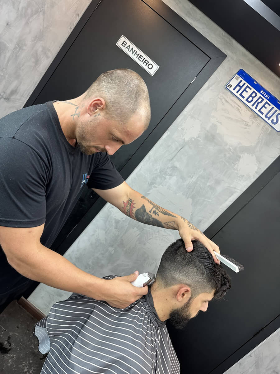 Barbearia Hebreus - Barbearia por assinatura em Pinhais